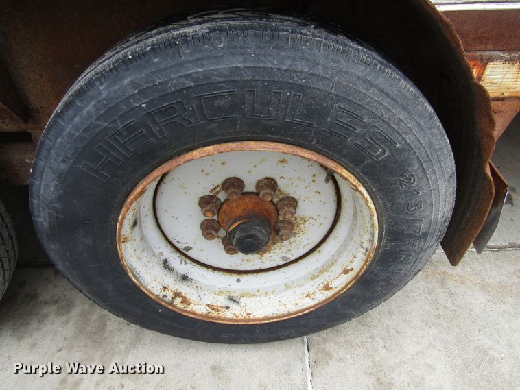 image for item GC9857 2005 Butler tilt deck equipment trailer