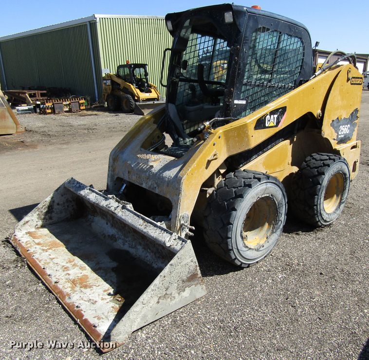 image for item GC9863 2010 Caterpillar 256C  skid steer loader