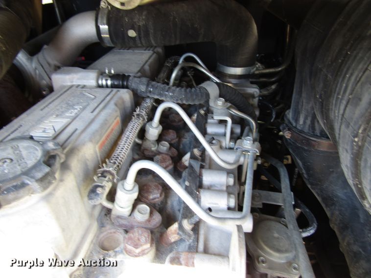 image for item GC9863 2010 Caterpillar 256C  skid steer loader