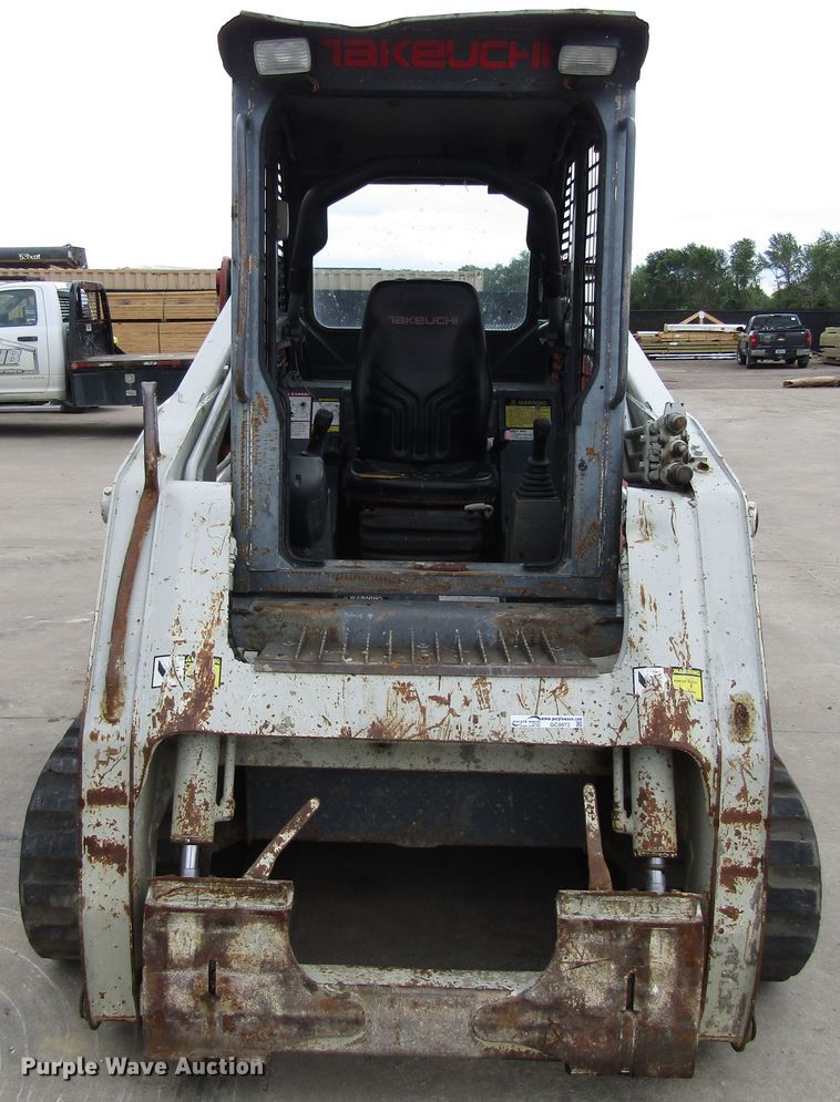 image for item GC9972 2005 Takeuchi TL150  tracked skid steer loader