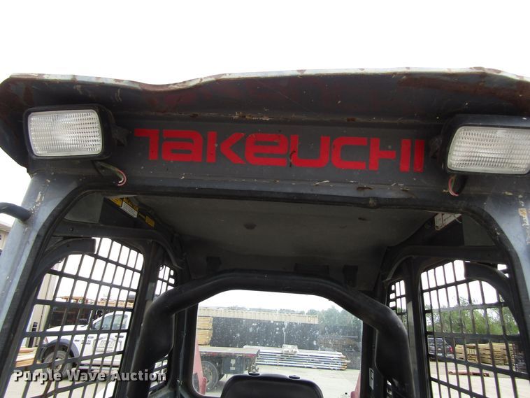 image for item GC9972 2005 Takeuchi TL150  tracked skid steer loader