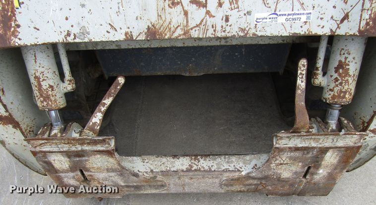 image for item GC9972 2005 Takeuchi TL150  tracked skid steer loader