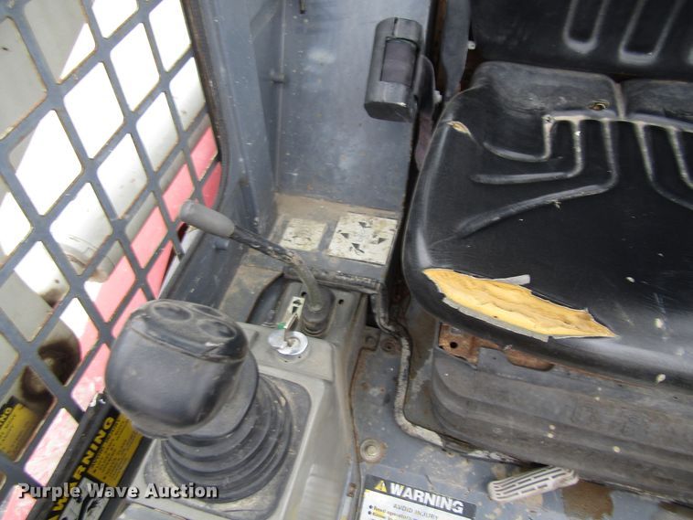 image for item GC9972 2005 Takeuchi TL150  tracked skid steer loader