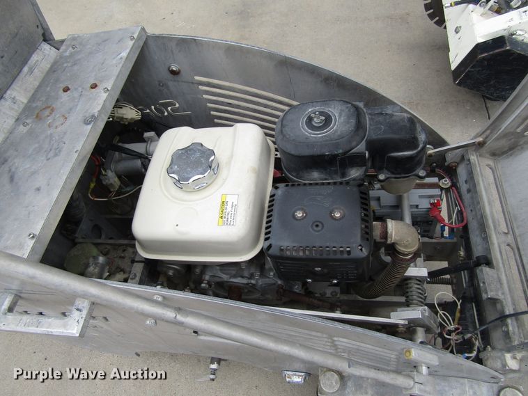 image for item GC9973 Soff-Cut G2000 concrete saw