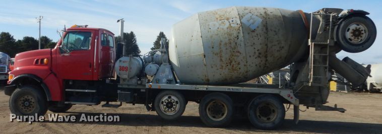image for item HE9661 2007 Sterling LT9511  ready mix truck
