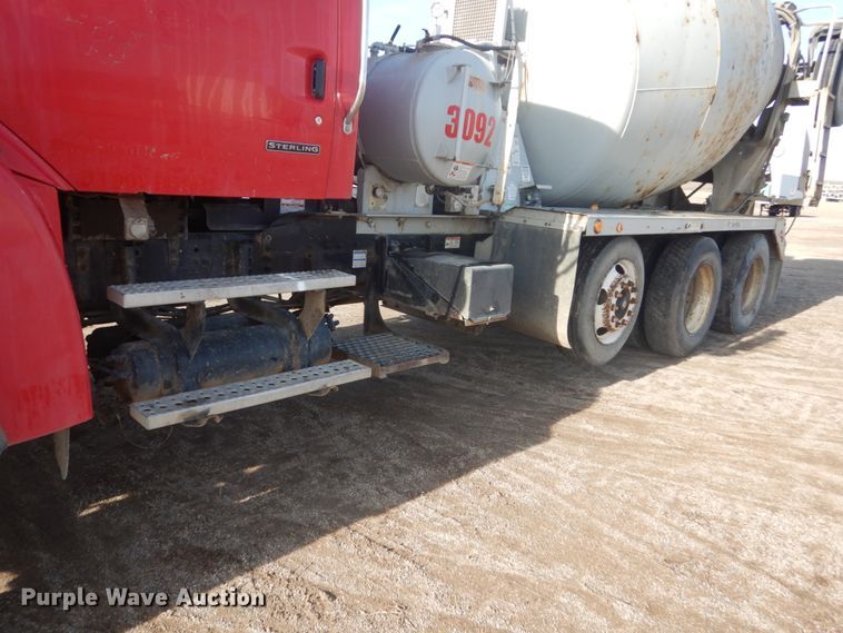 image for item HE9661 2007 Sterling LT9511  ready mix truck