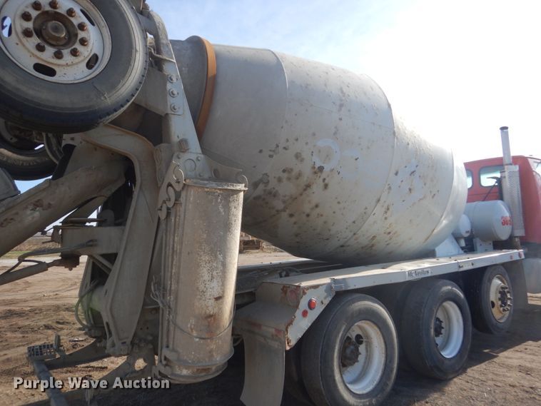 image for item HE9661 2007 Sterling LT9511  ready mix truck