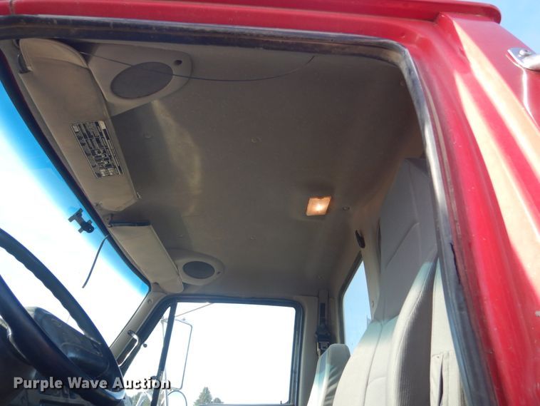 image for item HE9661 2007 Sterling LT9511  ready mix truck