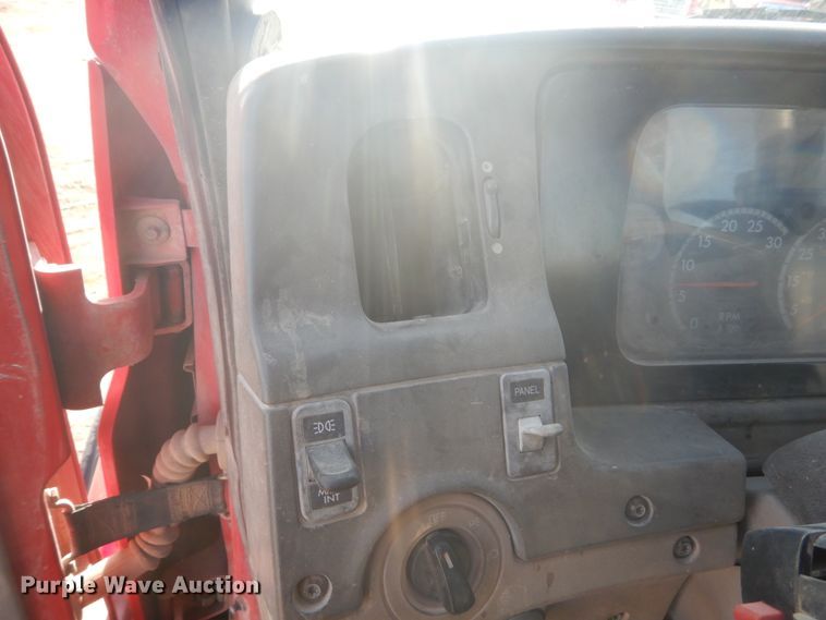 image for item HE9661 2007 Sterling LT9511  ready mix truck