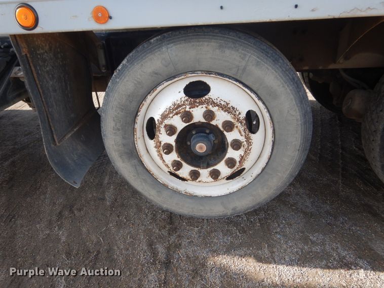 image for item HE9661 2007 Sterling LT9511  ready mix truck