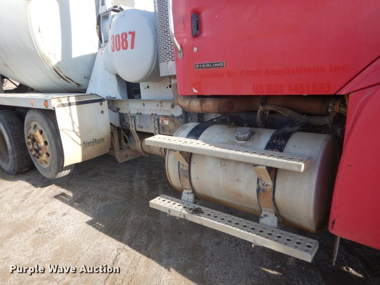 image for item HE9662 2007 Sterling LT9511  ready mix truck