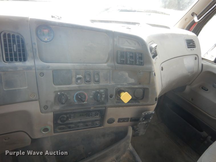 image for item HE9662 2007 Sterling LT9511  ready mix truck