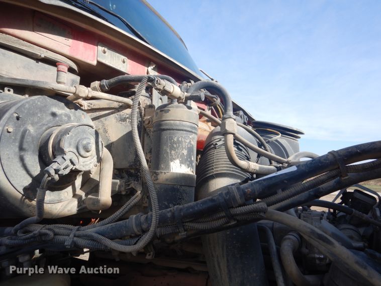 image for item HE9662 2007 Sterling LT9511  ready mix truck