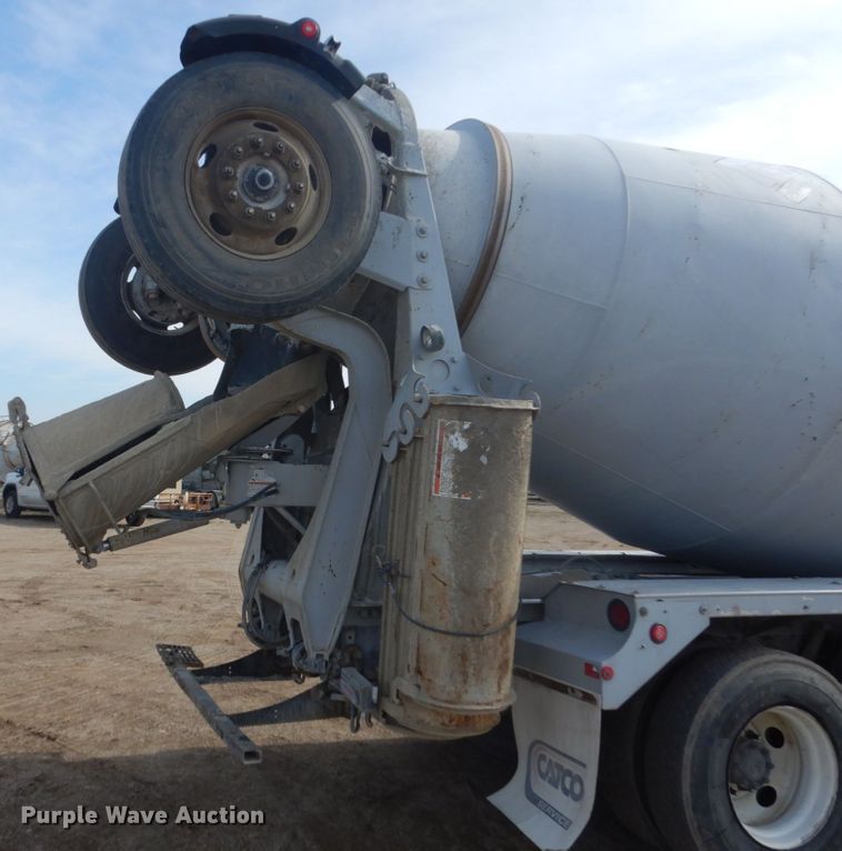 image for item HE9663 2003 Sterling LT9511  ready mix truck