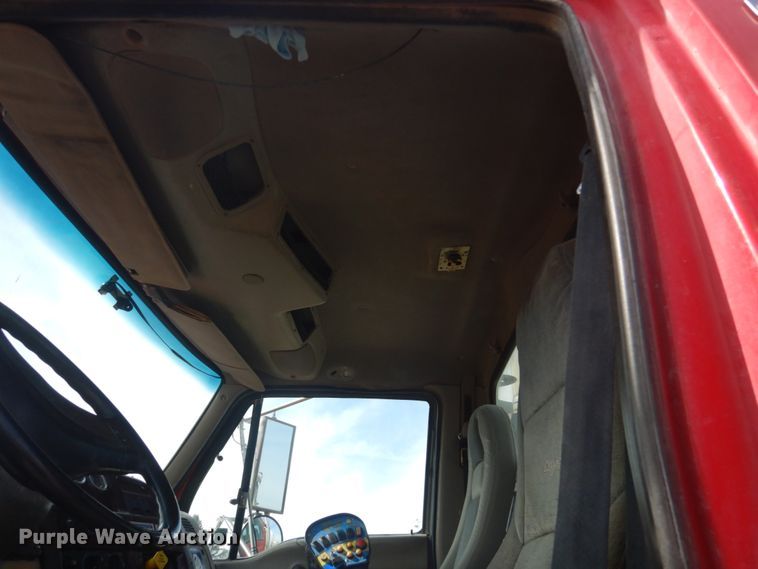 image for item HE9663 2003 Sterling LT9511  ready mix truck