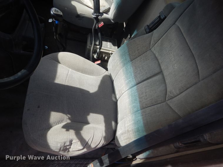 image for item HE9663 2003 Sterling LT9511  ready mix truck