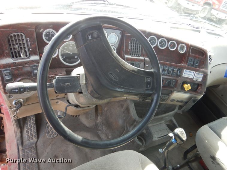 image for item HE9663 2003 Sterling LT9511  ready mix truck