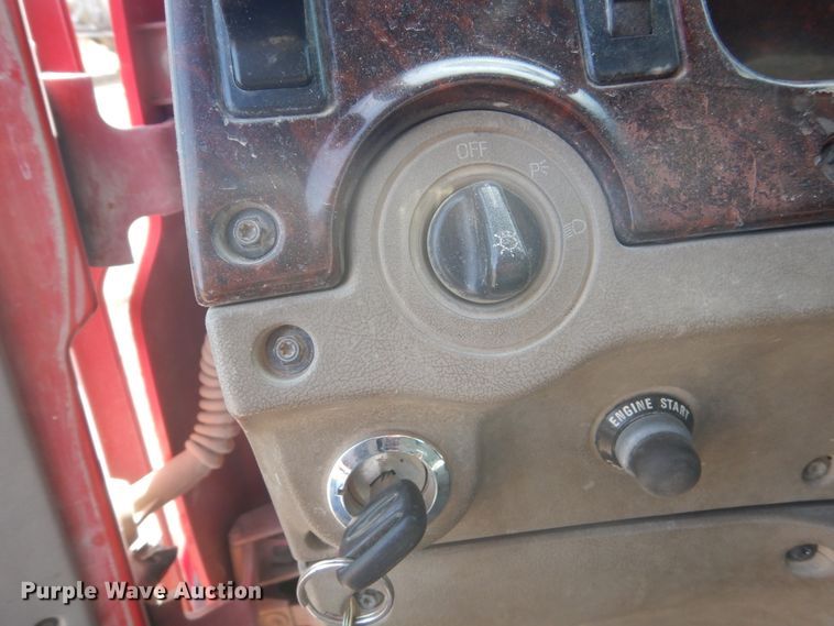 image for item HE9663 2003 Sterling LT9511  ready mix truck