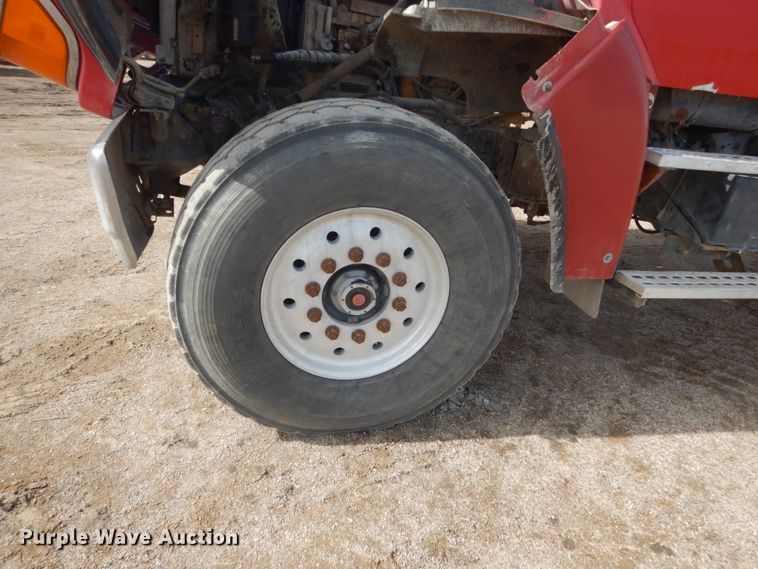 image for item HE9663 2003 Sterling LT9511  ready mix truck