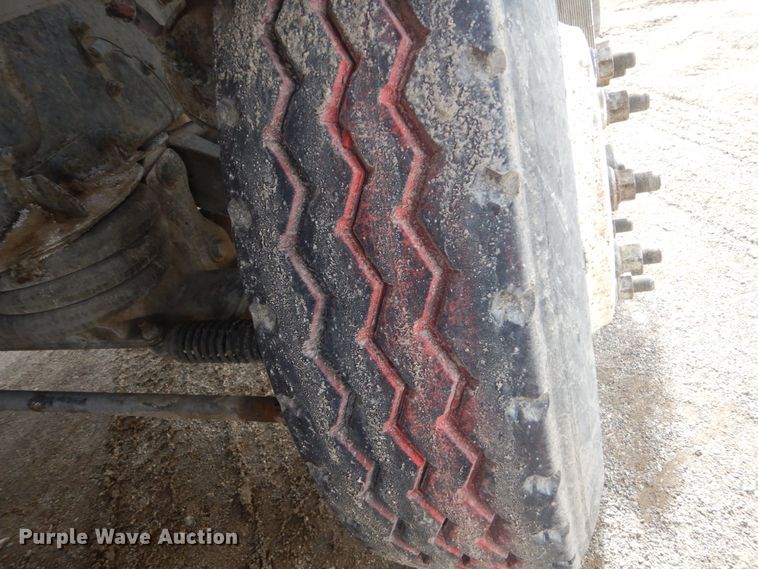 image for item HE9663 2003 Sterling LT9511  ready mix truck