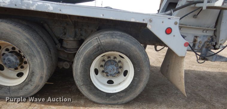 image for item HE9663 2003 Sterling LT9511  ready mix truck