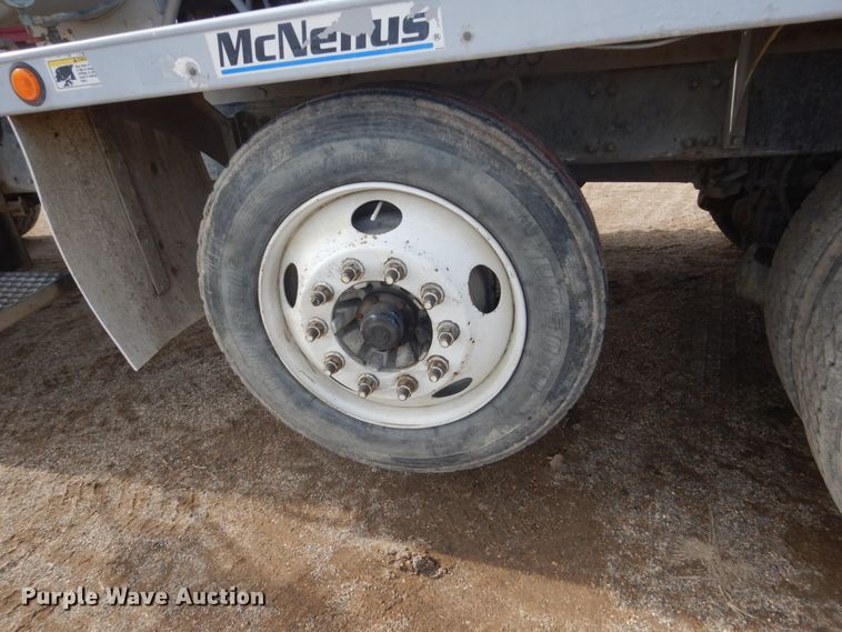 image for item HE9663 2003 Sterling LT9511  ready mix truck