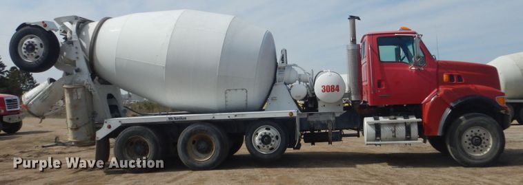 image for item HE9665 2007 Sterling LT9511  ready mix truck