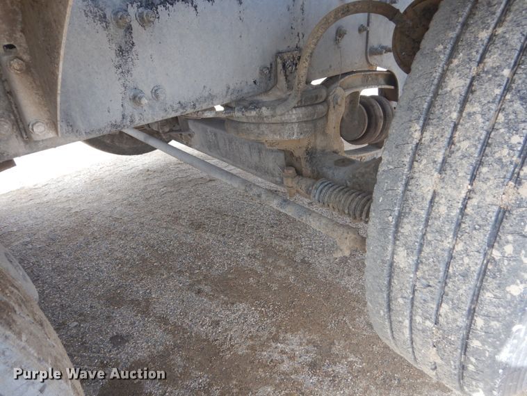 image for item HE9665 2007 Sterling LT9511  ready mix truck