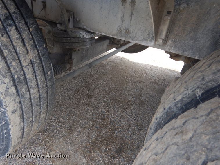 image for item HE9665 2007 Sterling LT9511  ready mix truck