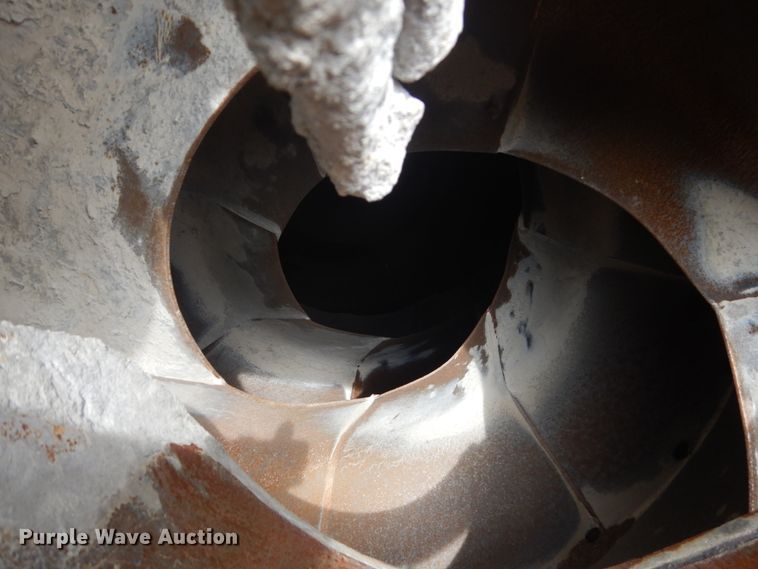 image for item HE9665 2007 Sterling LT9511  ready mix truck