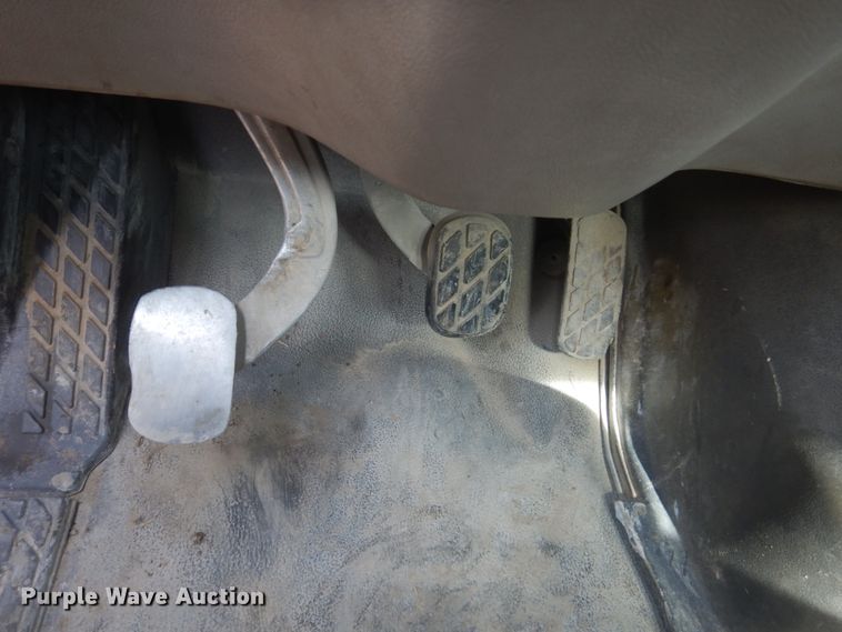 image for item HE9665 2007 Sterling LT9511  ready mix truck