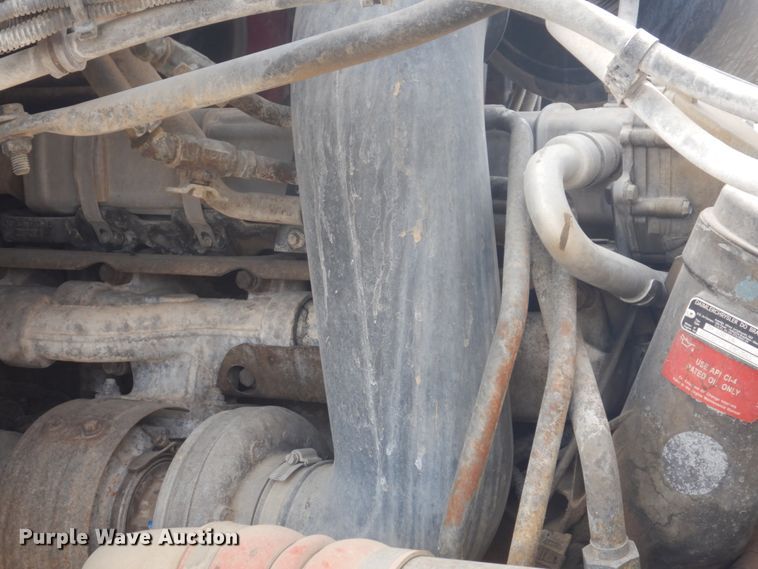 image for item HE9665 2007 Sterling LT9511  ready mix truck