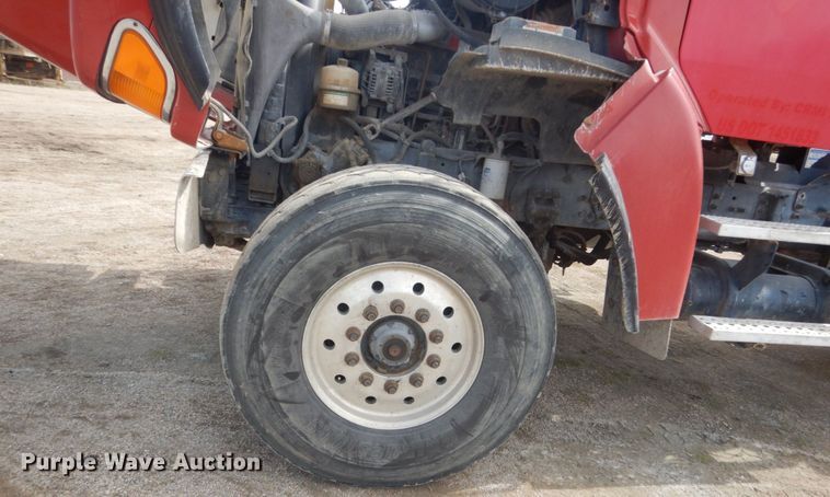 image for item HE9665 2007 Sterling LT9511  ready mix truck