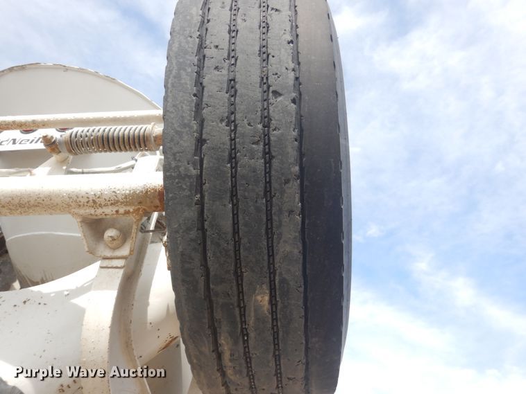 image for item HE9665 2007 Sterling LT9511  ready mix truck