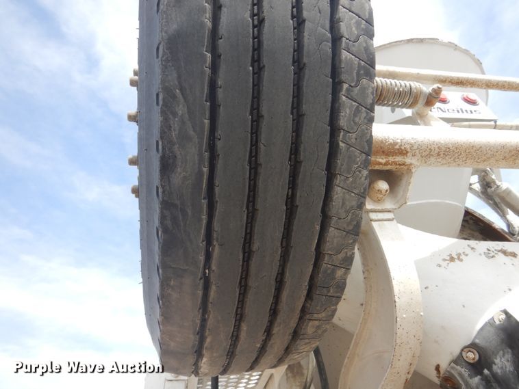 image for item HE9665 2007 Sterling LT9511  ready mix truck