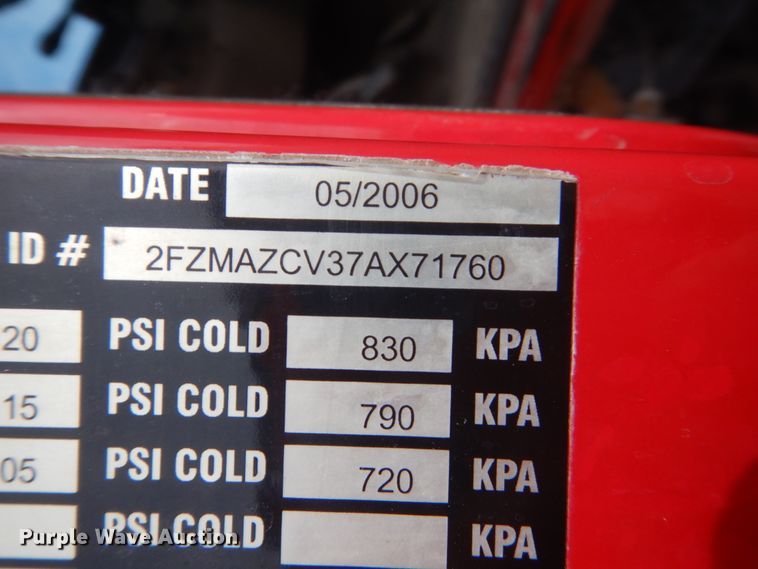 image for item HE9665 2007 Sterling LT9511  ready mix truck