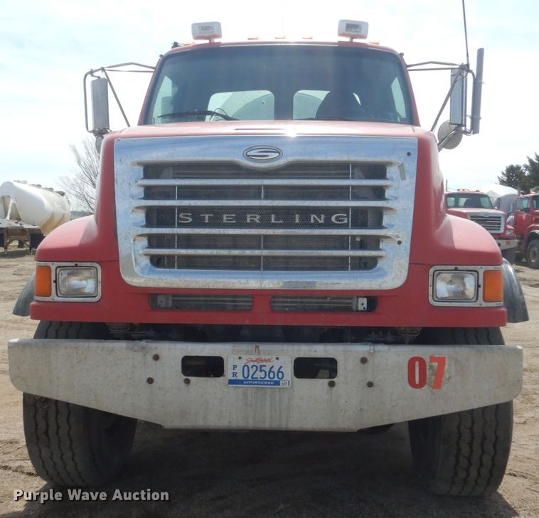 image for item HE9666 2002 Sterling LT9511  ready mix truck