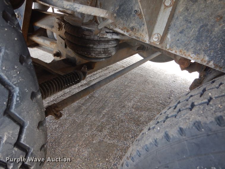 image for item HE9666 2002 Sterling LT9511  ready mix truck