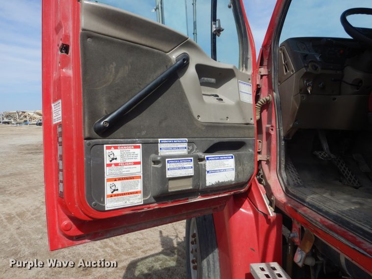 image for item HE9666 2002 Sterling LT9511  ready mix truck