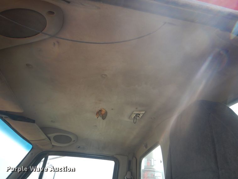 image for item HE9666 2002 Sterling LT9511  ready mix truck