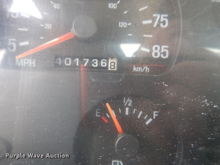 image for item HE9666 2002 Sterling LT9511  ready mix truck