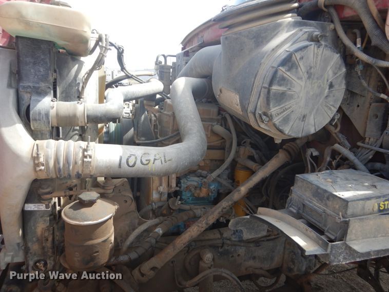 image for item HE9666 2002 Sterling LT9511  ready mix truck