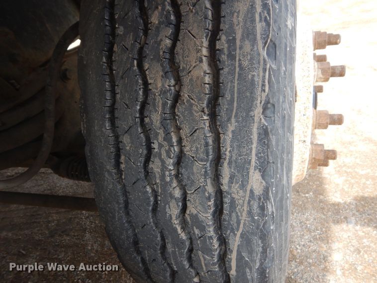 image for item HE9666 2002 Sterling LT9511  ready mix truck