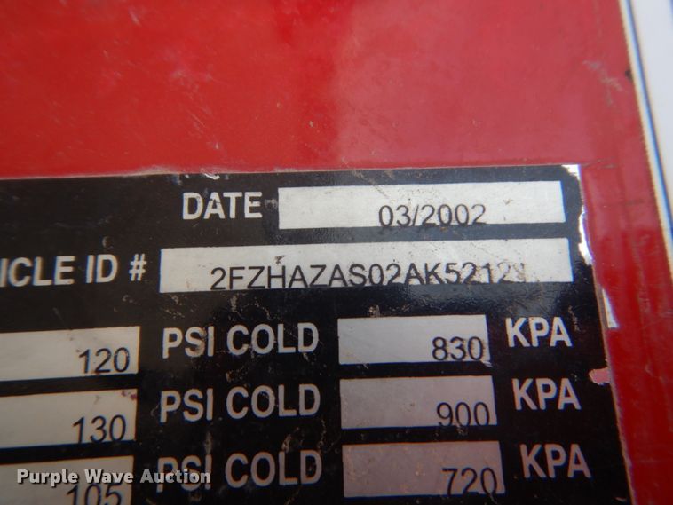 image for item HE9666 2002 Sterling LT9511  ready mix truck