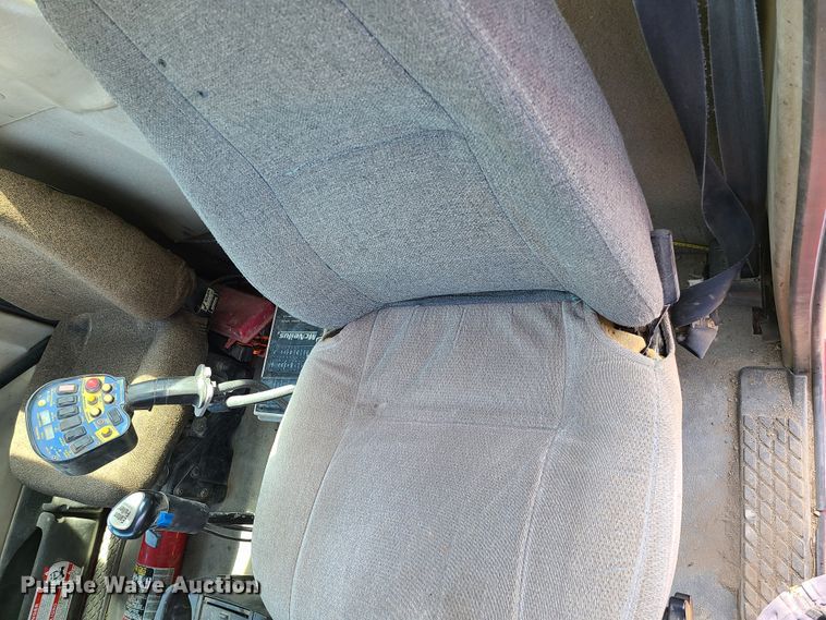 image for item HE9667 2007 Sterling LT9511  ready mix truck