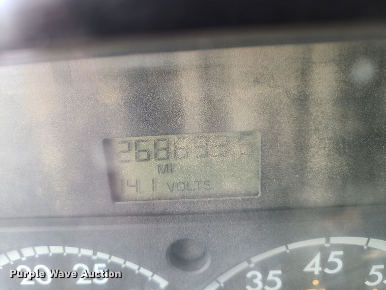 image for item HE9667 2007 Sterling LT9511  ready mix truck