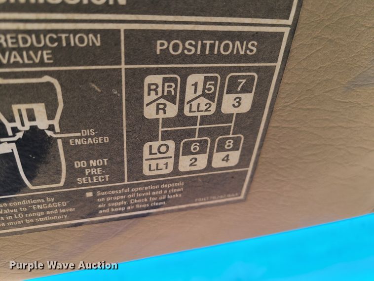 image for item HE9667 2007 Sterling LT9511  ready mix truck