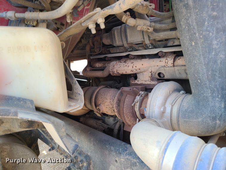 image for item HE9667 2007 Sterling LT9511  ready mix truck