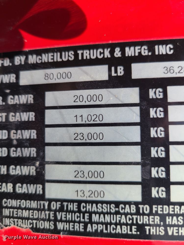 image for item HE9667 2007 Sterling LT9511  ready mix truck