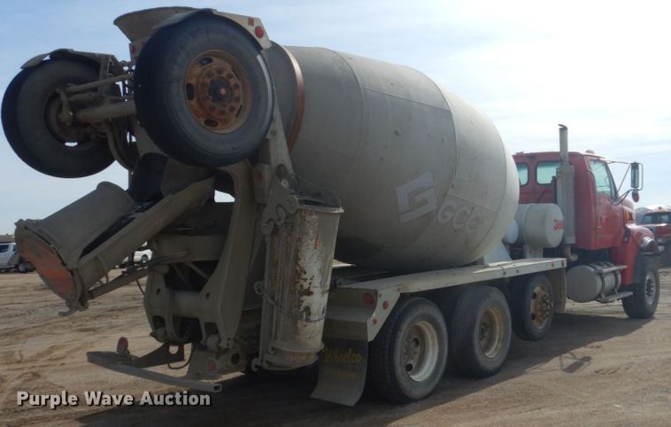 image for item HE9668 2007 Sterling LT9511  ready mix truck